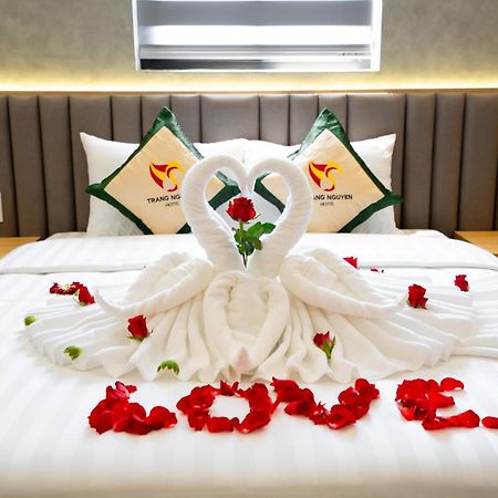 Trang Nguyen Hue Hotel Luaran gambar